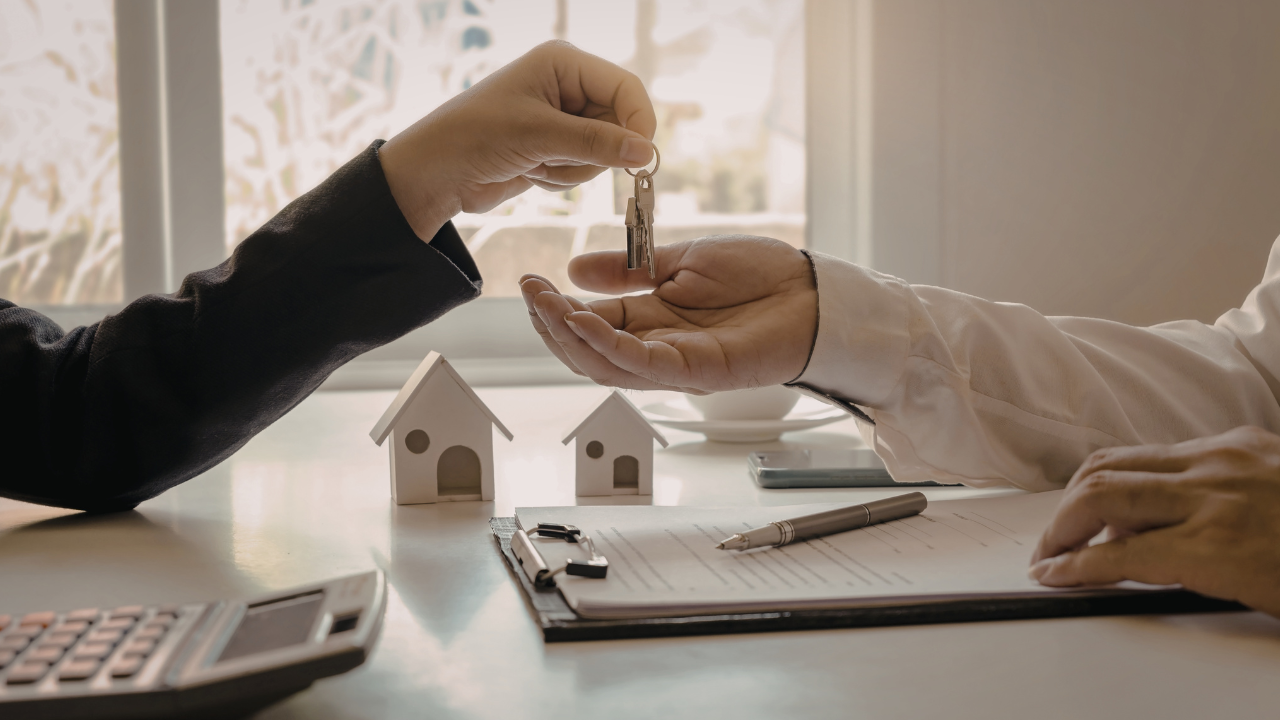 Homeownership in the Digital Age: Is Online Mortgage Lending Right for You?