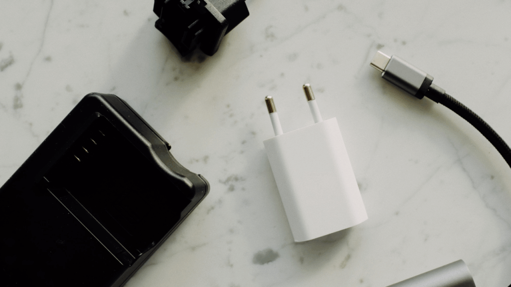 Power On the Go: The Ultimate Portable Charger Guide 