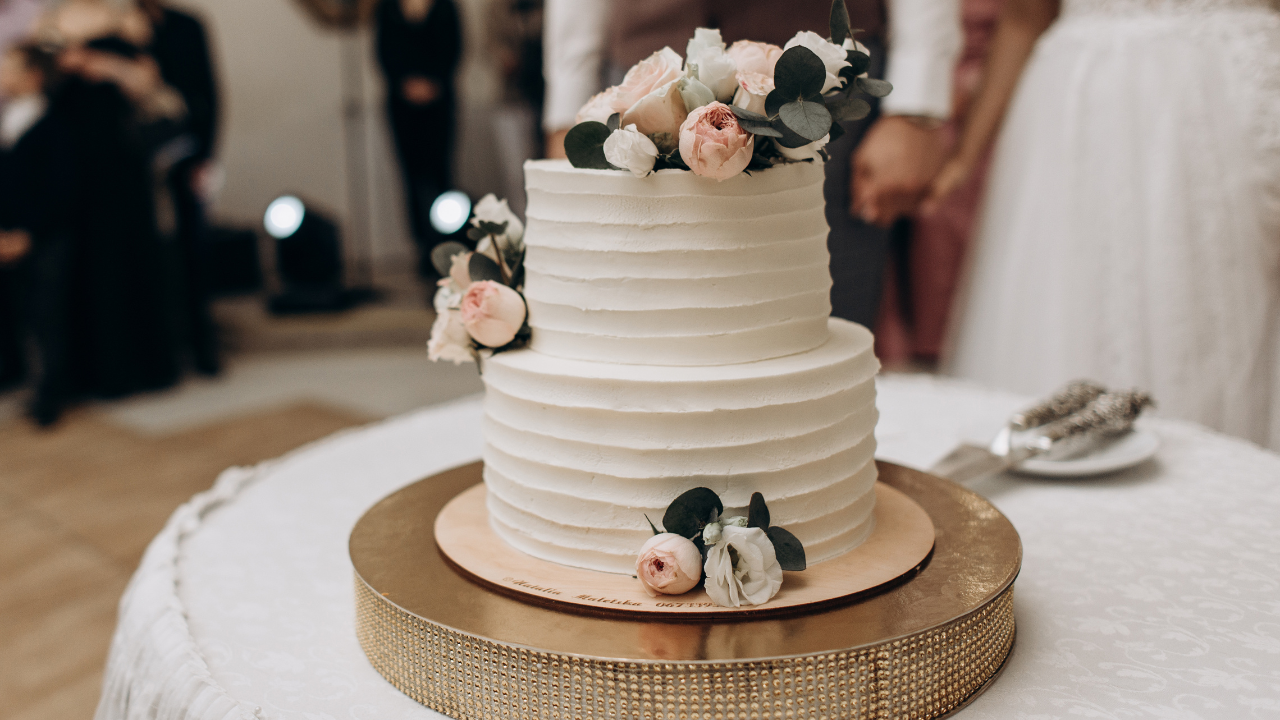Questions to Ask Before Booking a Gluten-Free Wedding Cake in Sydney