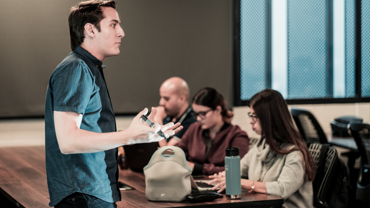 Simplify Your CRM with HubSpot Salesforce Integration Today