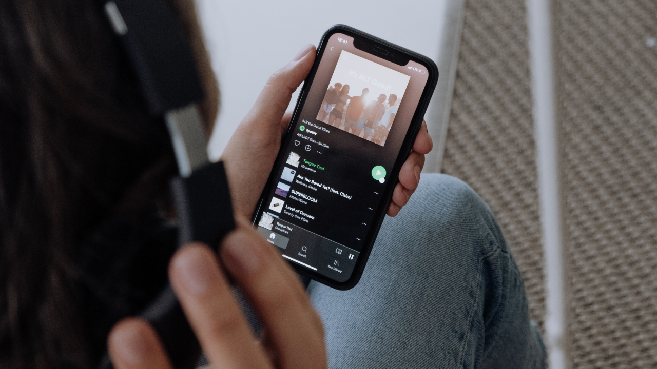 Why Is Spotify Not Working? How to Fix?