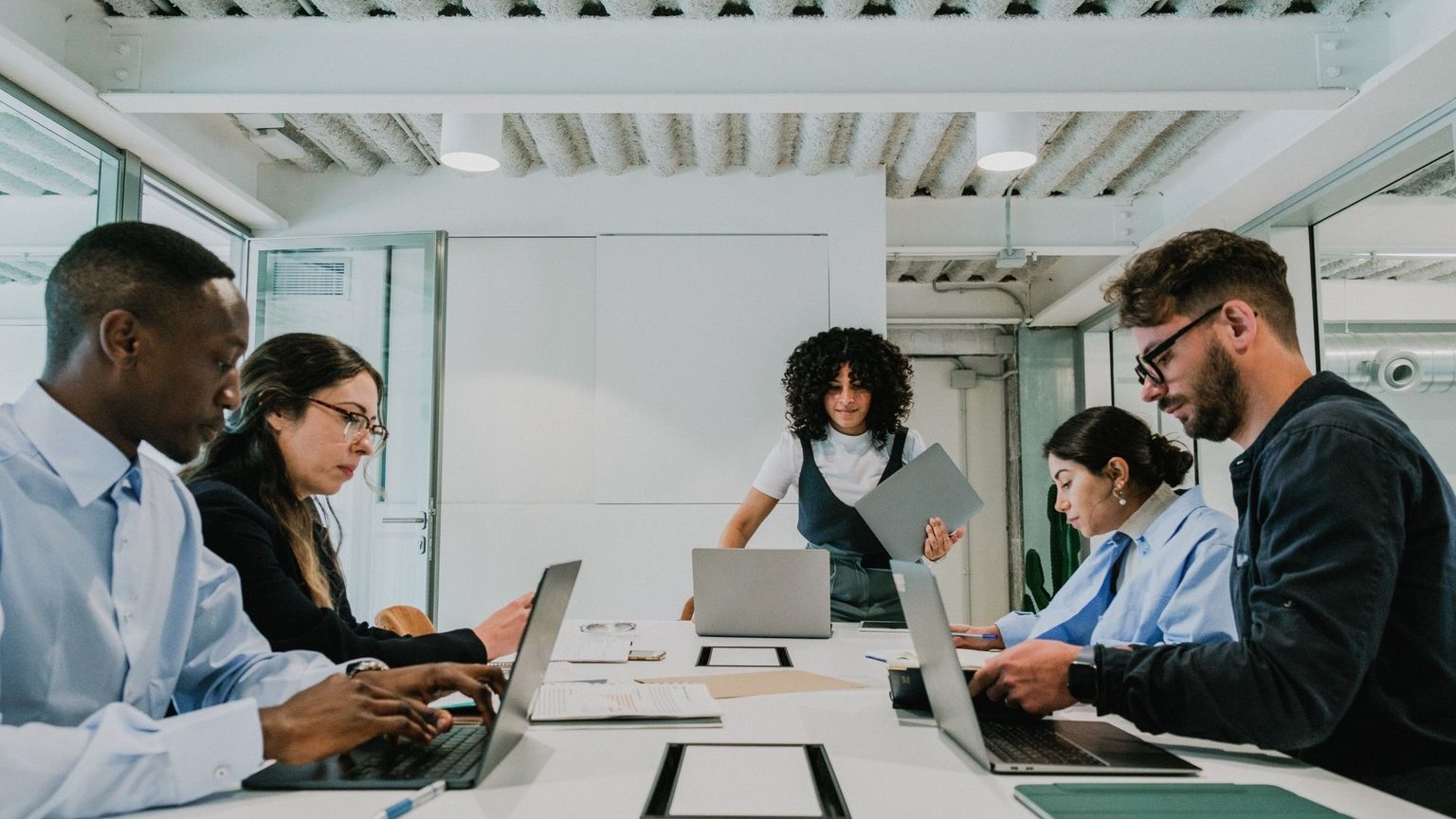 Why Corporate Merch Is Becoming Part of Modern Company Culture